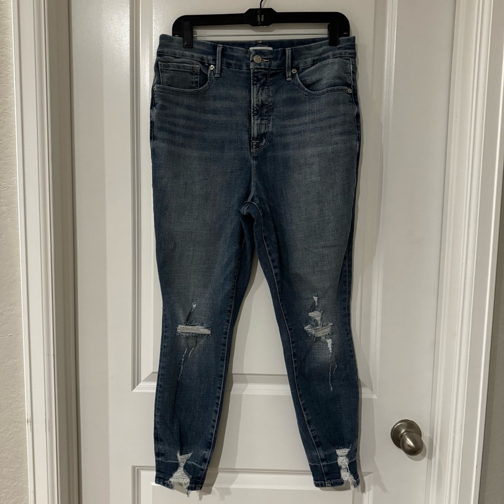 🌟Good American Skinniest Cropped Jeans🌟